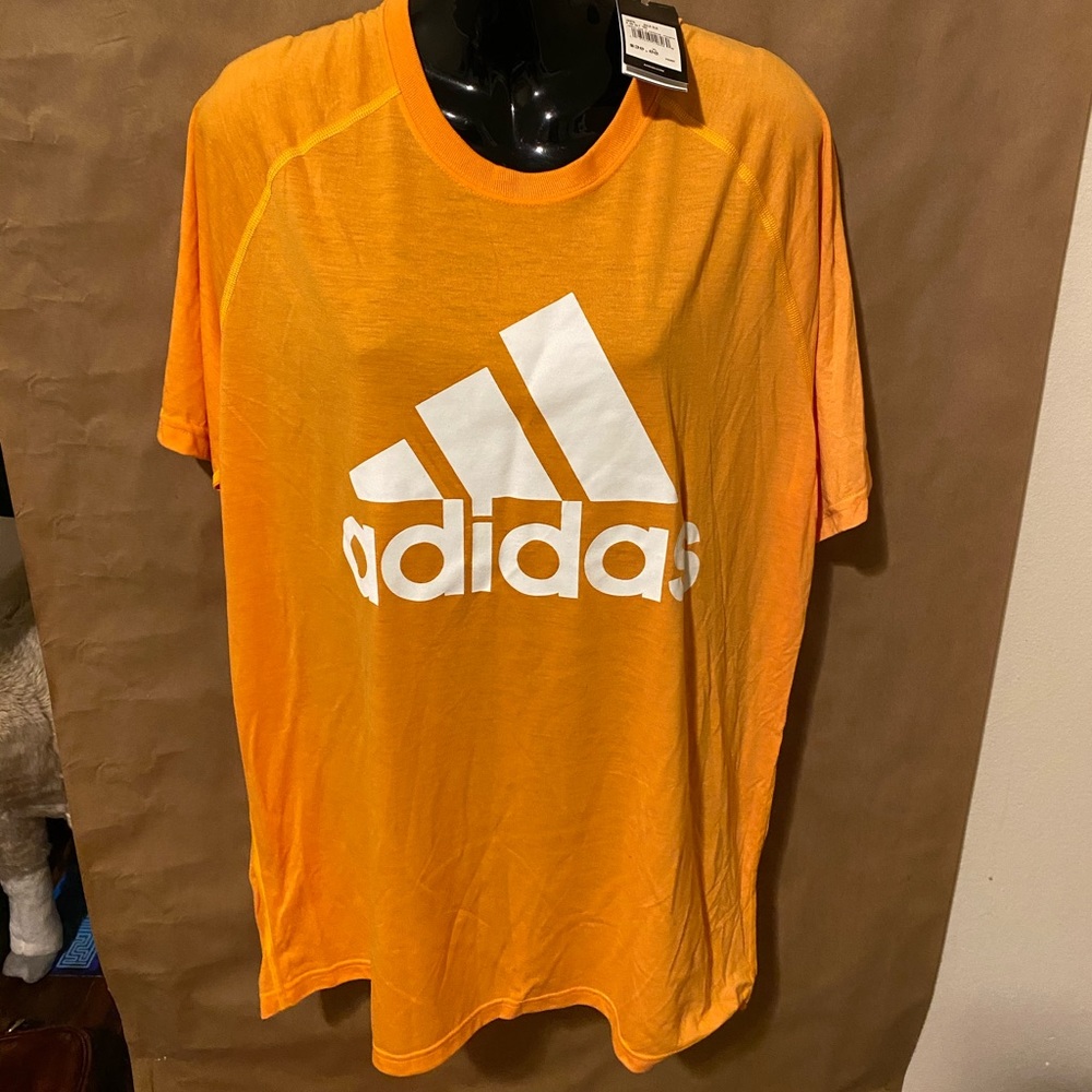 Adidas Golden/Yellow Shirt XL
